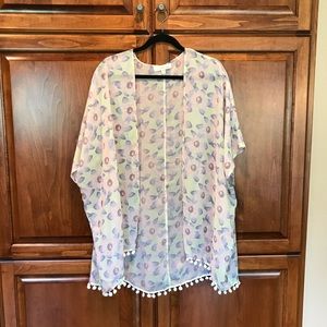 Francesca’s floral print kimono